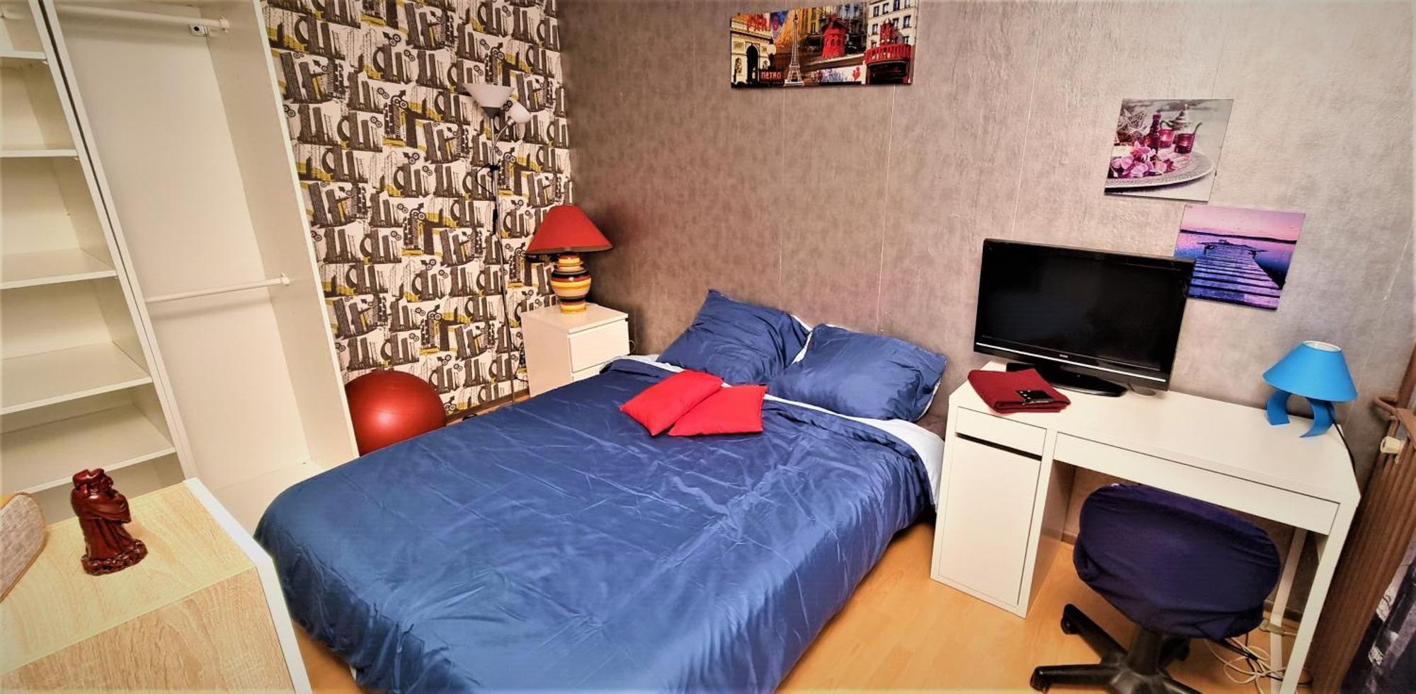 Superbe Chambre A Cles Paris Сартрувил Екстериор снимка